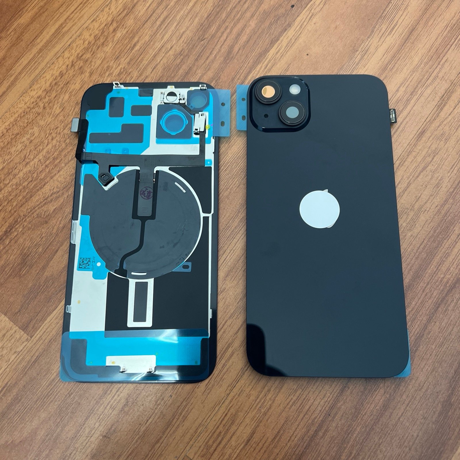 thumbnail image 2 of AGCUT IPhone 14 Back Glass Replacement - Includes Wireless Charging Flex & Camera Frame Midnight Color 2 of 14