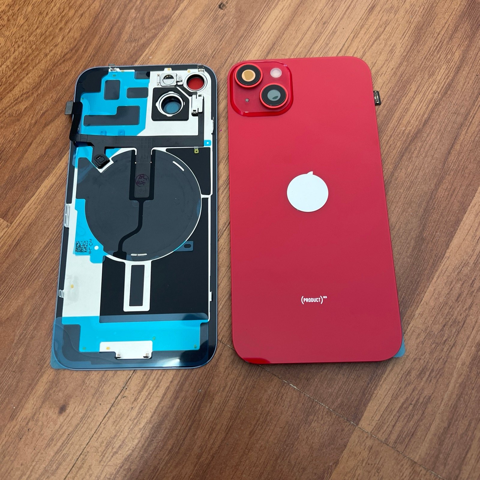 thumbnail image 2 of AGCUT IPhone 14 Back Glass Replacement - Includes Wireless Charging Flex & Camera Frame Midnight Color 2 of 14